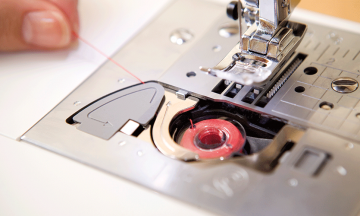 Innovis15closeupquicksetbobbin